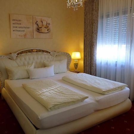Hotel Geissler Stuttgart Ruang foto