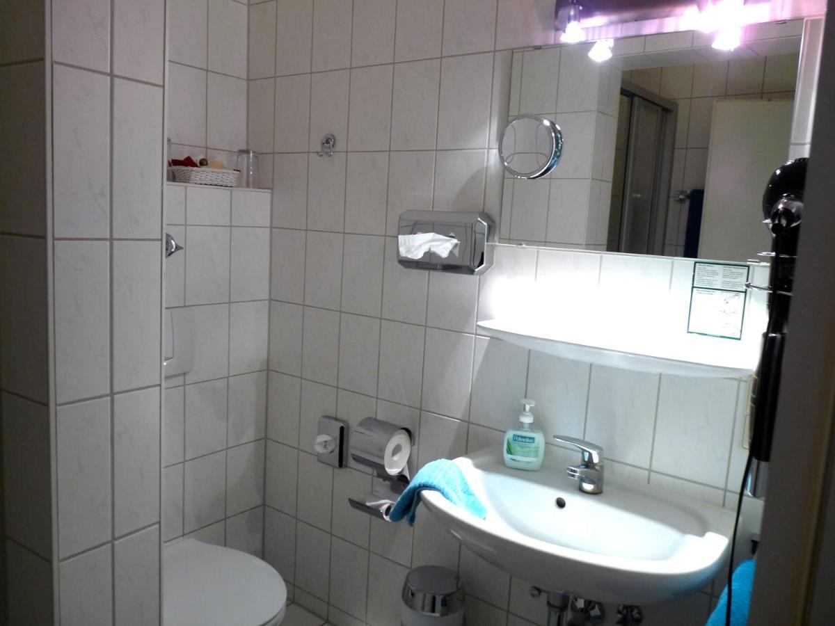 Hotel Geissler Stuttgart Ruang foto